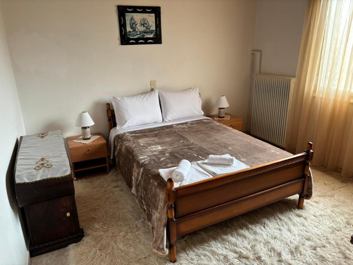 Georgaras Accommodation Platanoussa Exterior photo